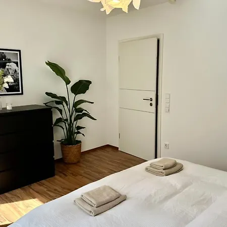 Appartamento Seeliebe - Grosse Gartenwohnung Direkt Am