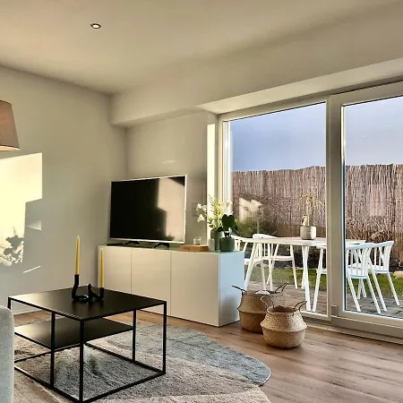 Seeliebe - Grosse Gartenwohnung Direkt Am Apartmán *